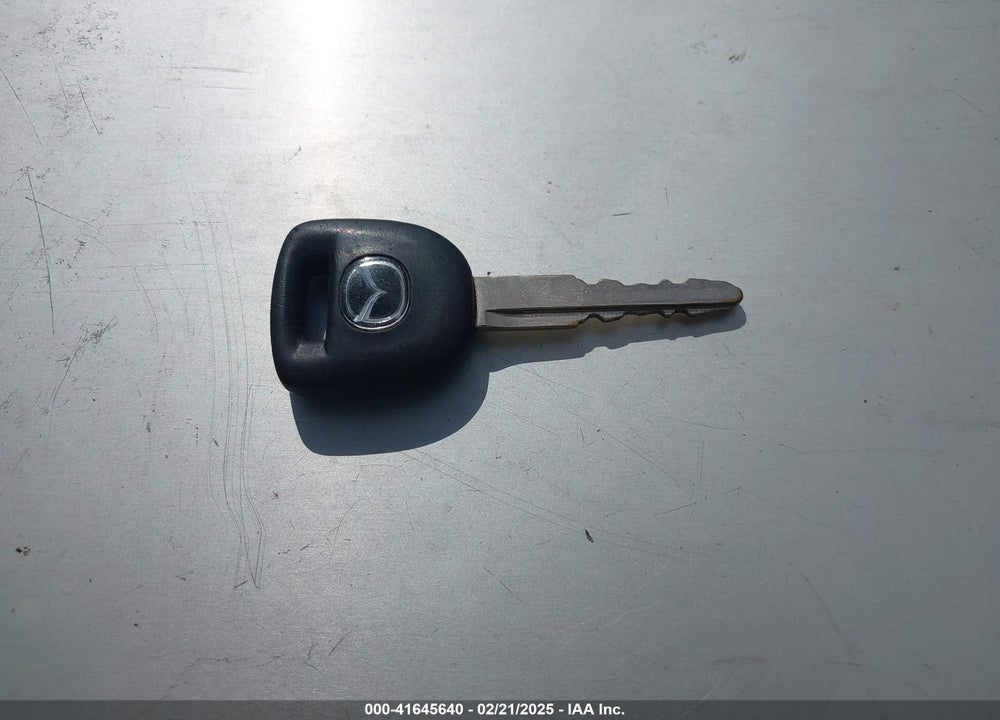2011 MAZDA 3 I SPORT VIN: JM1BL1UF4B1481808