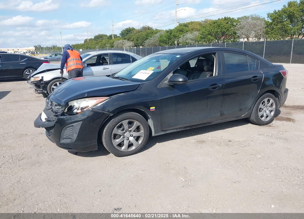 2011 MAZDA 3 I SPORT VIN: JM1BL1UF4B1481808