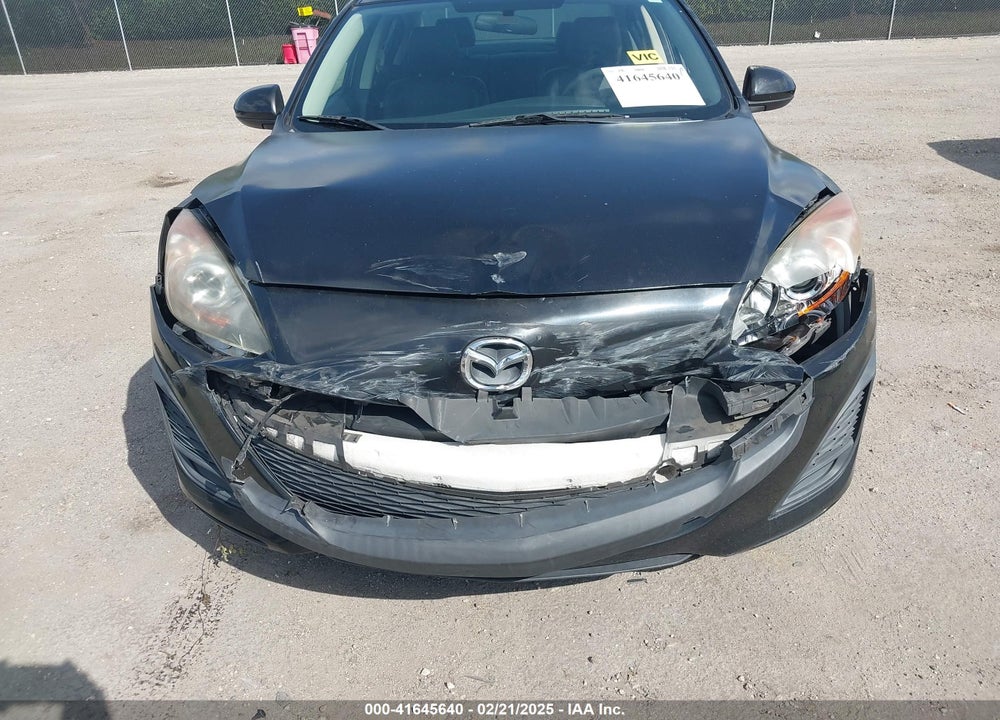 2011 MAZDA 3 I SPORT VIN: JM1BL1UF4B1481808