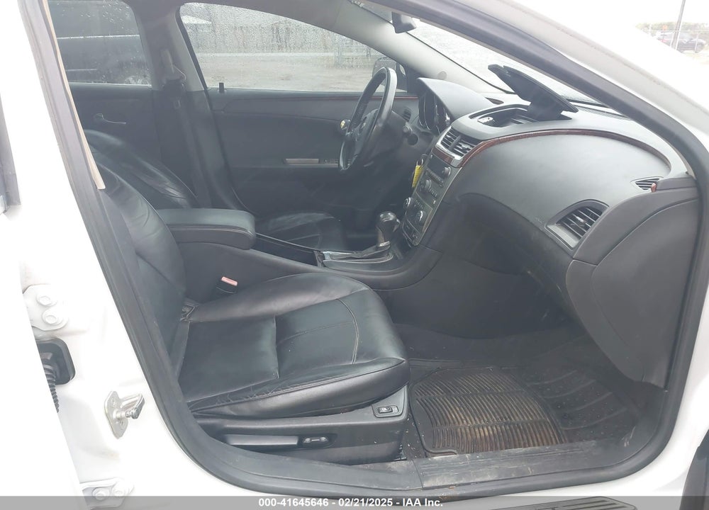 2011 CHEVROLET MALIBU VIN: 1G1ZE5EU0BF398286