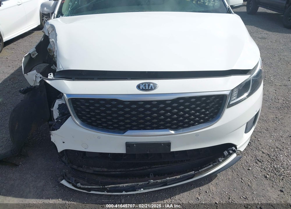 2018 KIA SEDONA LX VIN: KNDMB5C16J6367710