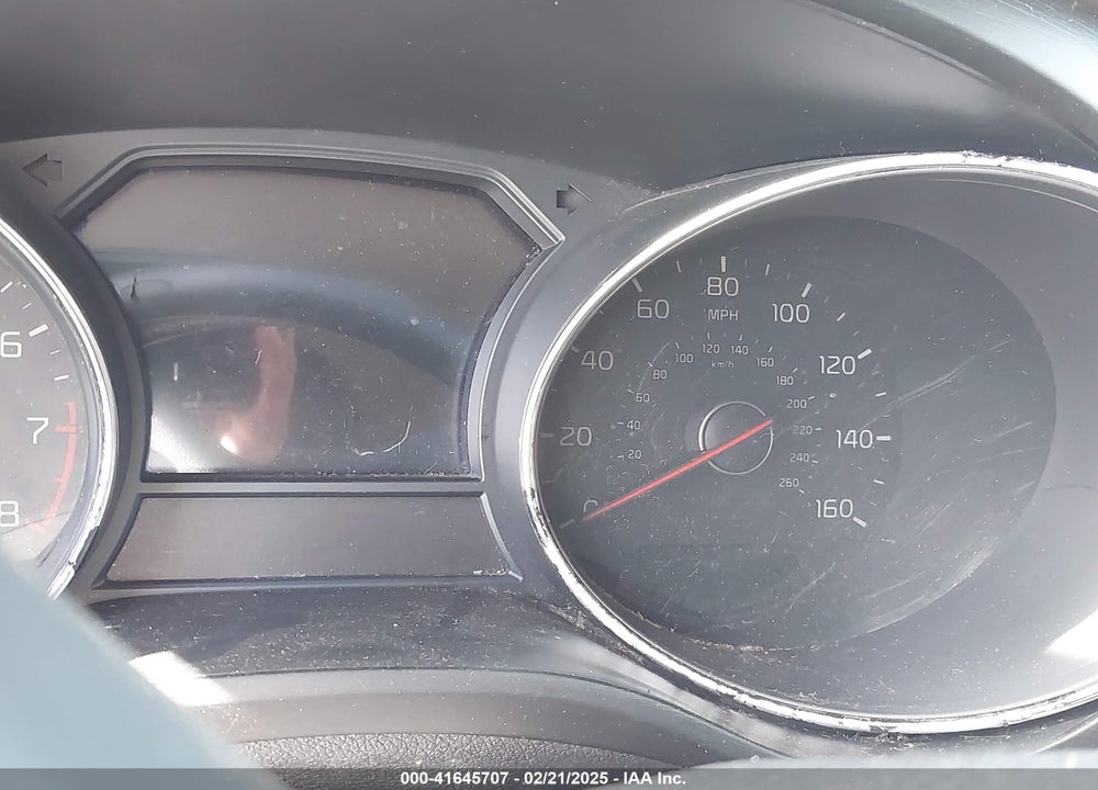 2018 KIA SEDONA LX VIN: KNDMB5C16J6367710