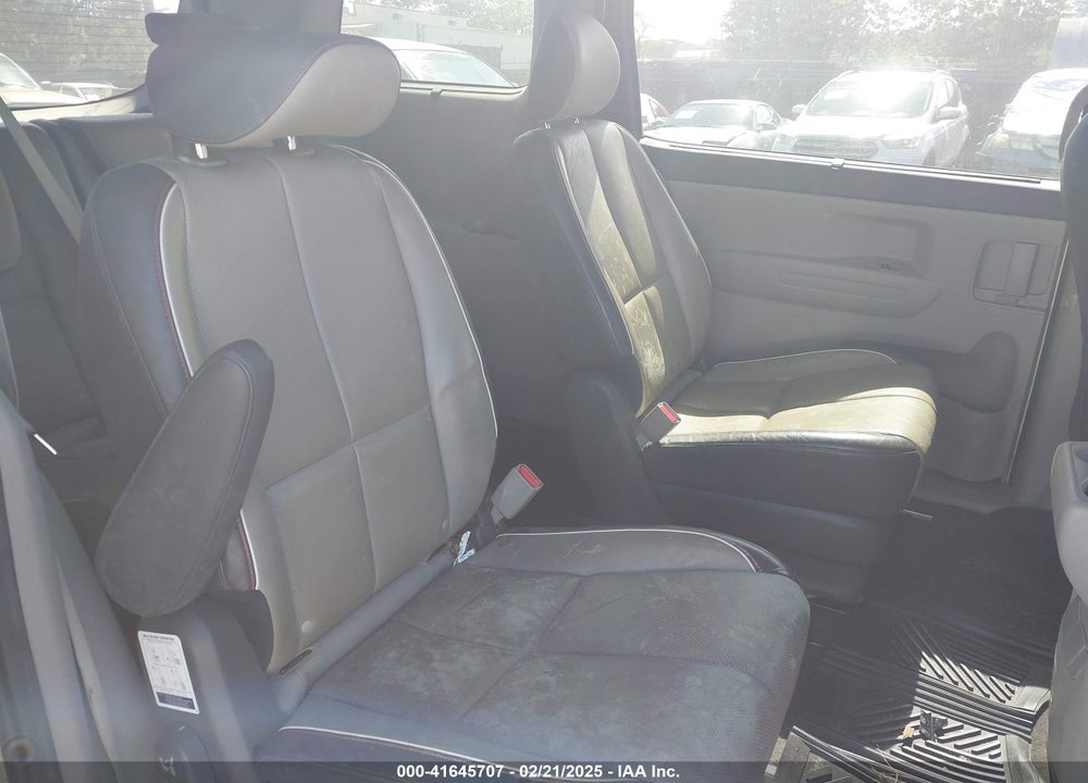 2018 KIA SEDONA LX VIN: KNDMB5C16J6367710