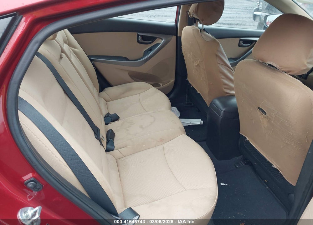2013 HYUNDAI ELANTRA VIN: 5NPDH4AE7DH185314