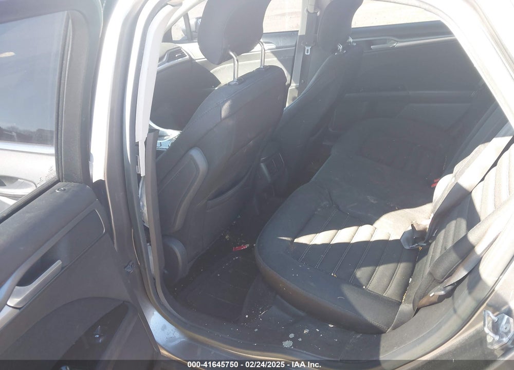 2013 FORD FUSION VIN: 3FA6P0H77DR230301