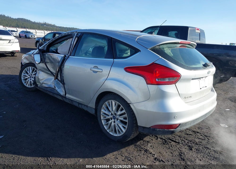 2017 FORD FOCUS VIN: 1FADP3N28HL268240