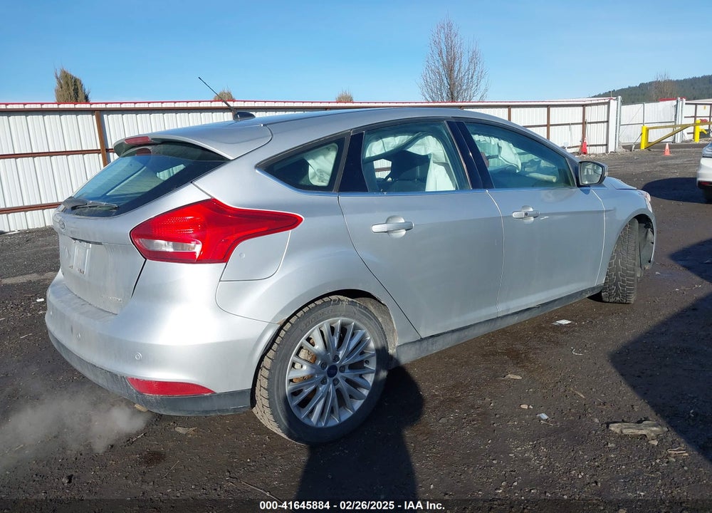 2017 FORD FOCUS VIN: 1FADP3N28HL268240