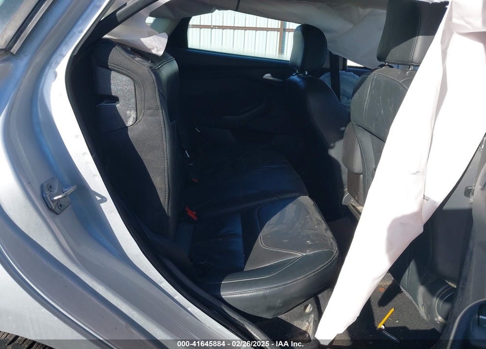 2017 FORD FOCUS VIN: 1FADP3N28HL268240