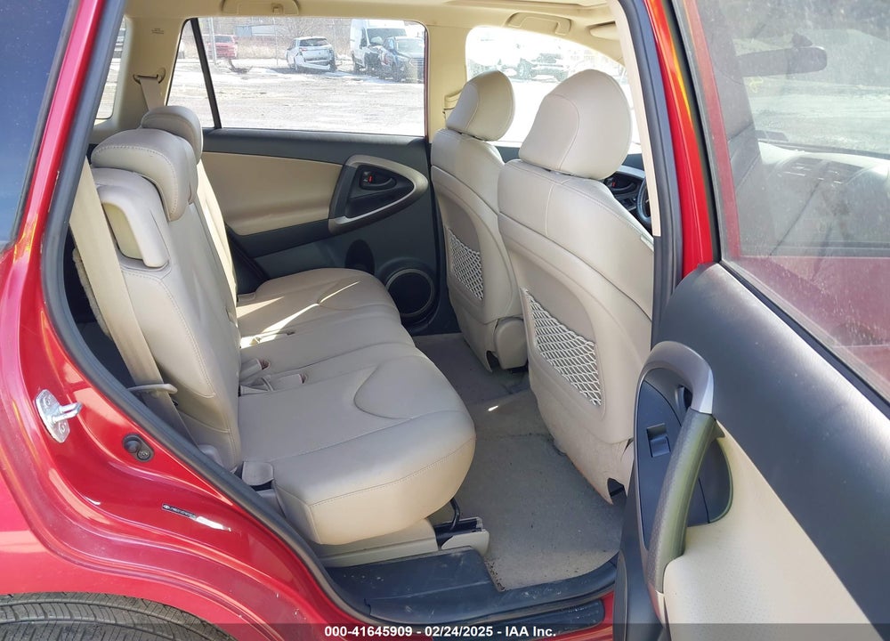 2007 TOYOTA RAV4 LIMITED VIN: JTMBD31V376028245