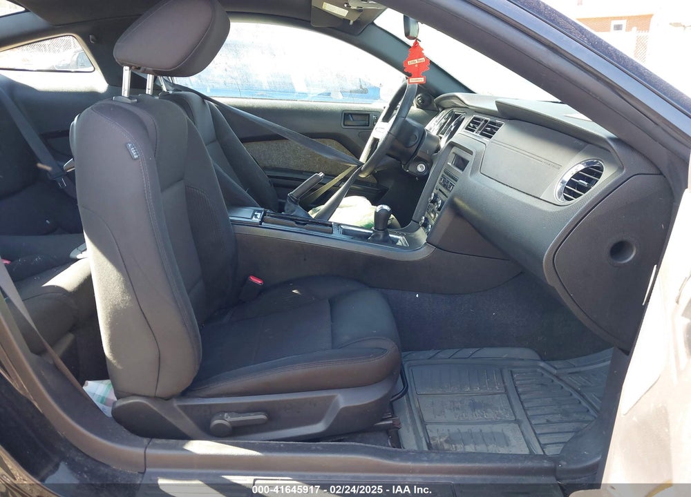 2011 FORD MUSTANG VIN: 1ZVBP8AM2B5153163
