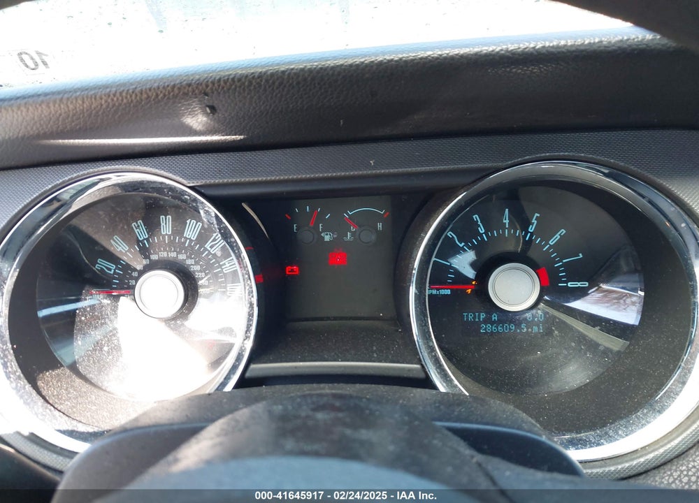 2011 FORD MUSTANG VIN: 1ZVBP8AM2B5153163