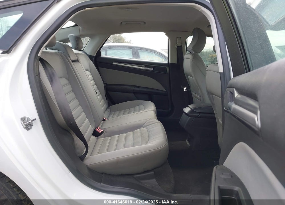 2015 FORD FUSION VIN: 3FA6P0G71FR208346