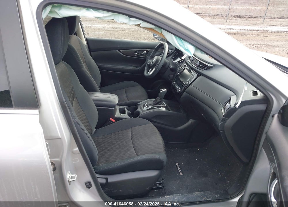 2019 NISSAN ROGUE SV VIN: 5N1AT2MV9KC772619