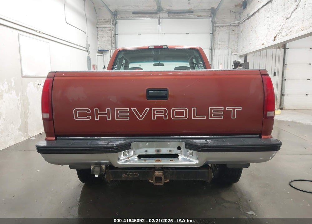 1998 CHEVROLET K1500 FLEETSIDE VIN: 1GCEK19M3WE128563
