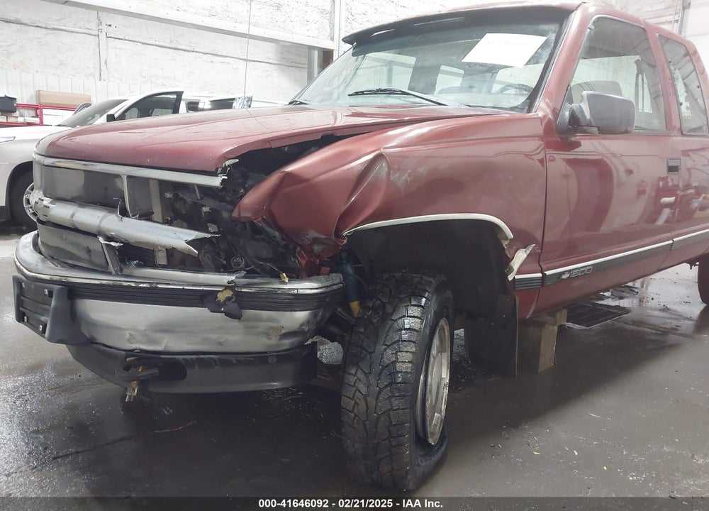 1998 CHEVROLET K1500 FLEETSIDE VIN: 1GCEK19M3WE128563