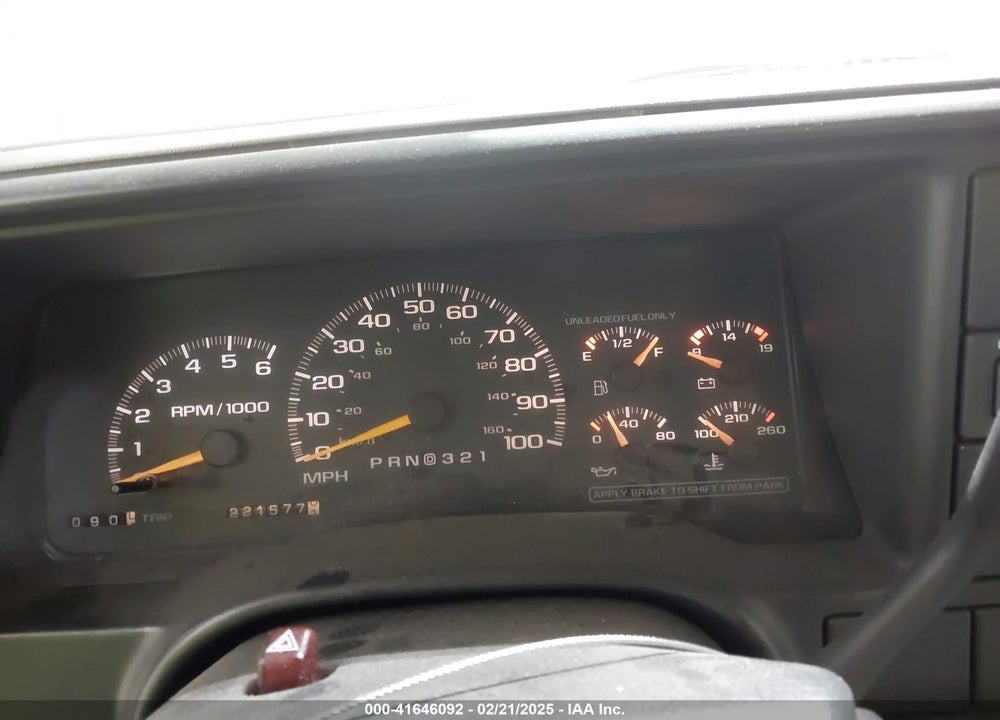 1998 CHEVROLET K1500 FLEETSIDE VIN: 1GCEK19M3WE128563