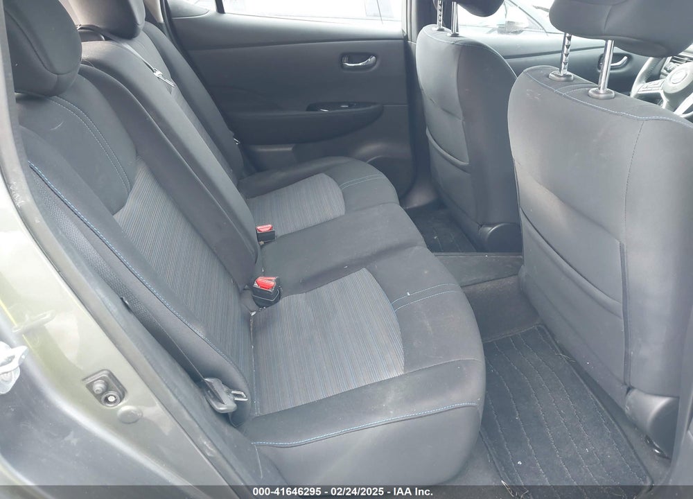 2018 NISSAN LEAF VIN: 1N4AZ1CP8JC304854
