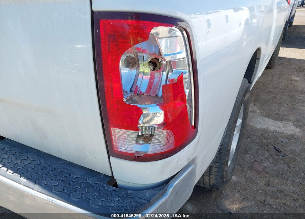 2019 RAM 1500 CLASSIC LONE STAR  4X2 6'4 BOX VIN: 1C6RR6GT4KS730671