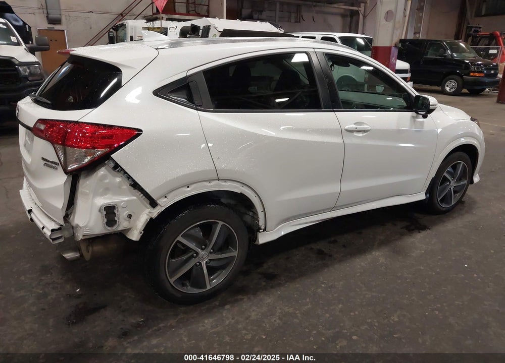 2019 HONDA HR-V TOURING VIN: 3CZRU6H93KM710389