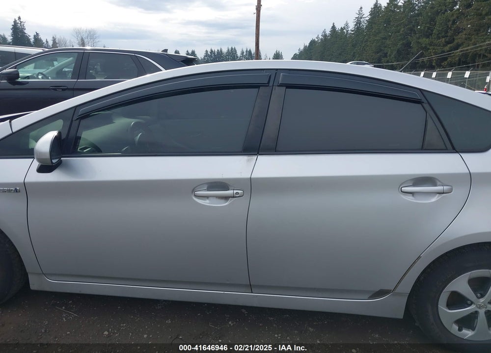 2015 TOYOTA PRIUS VIN: JTDKN3DU4F1905479
