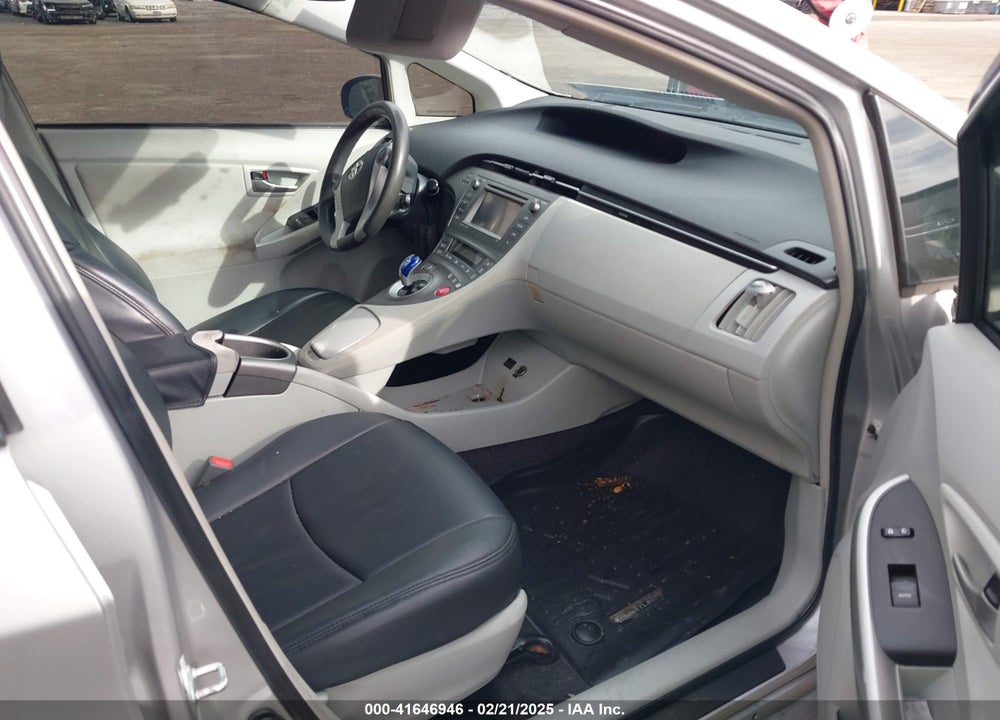 2015 TOYOTA PRIUS VIN: JTDKN3DU4F1905479