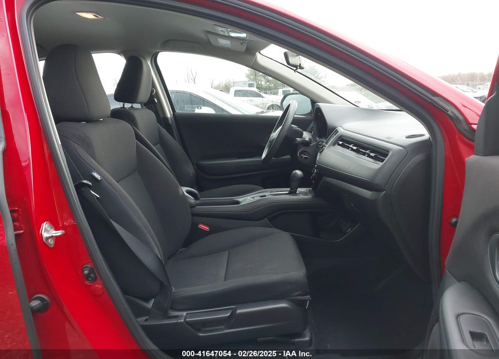 2018 HONDA HR-V LX VIN: 3CZRU6H32JG709615