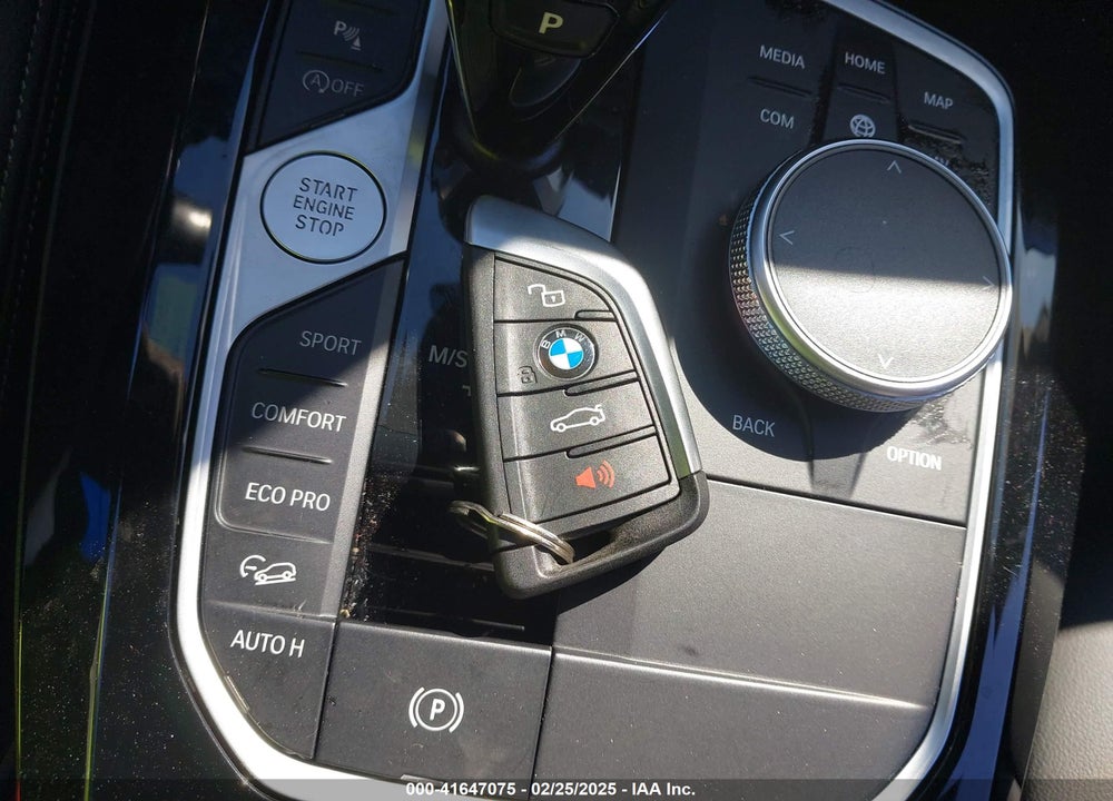 2024 BMW X4 XDRIVE30I VIN: 5UX33DT09R9U14988
