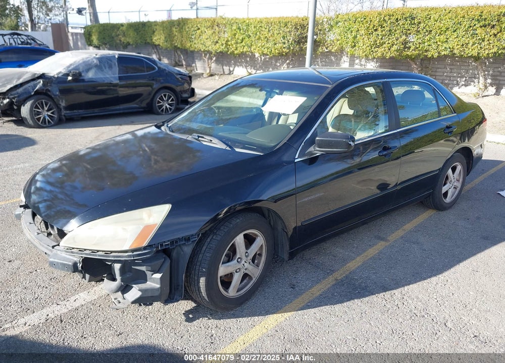 2003 HONDA ACCORD VIN: JHMCM566X3C032868