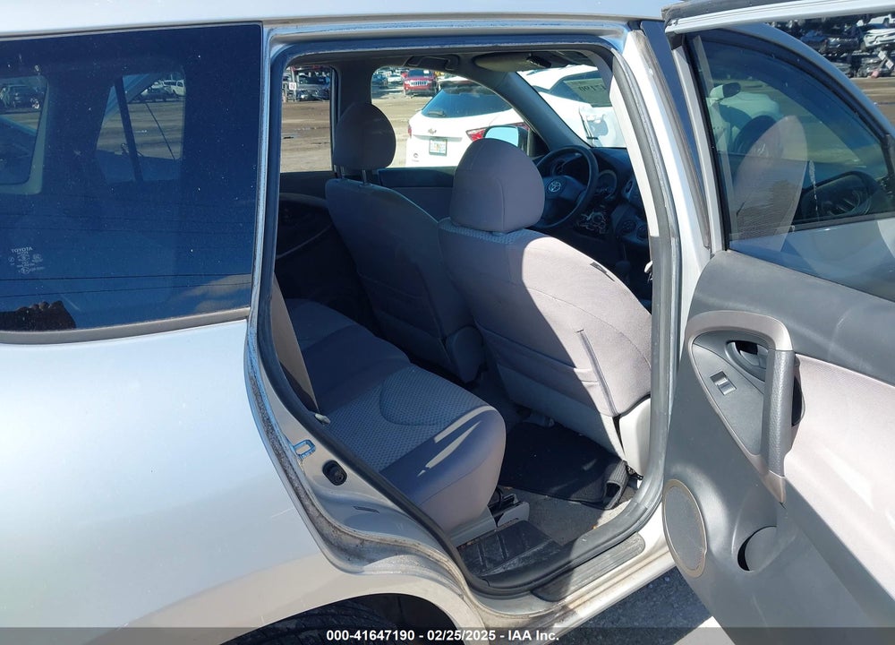 2007 TOYOTA RAV4 VIN: JTMZD33V775051349