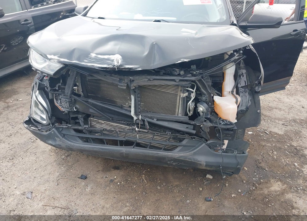 2018 CHEVROLET EQUINOX VIN: 2GNAXREV4J6221013