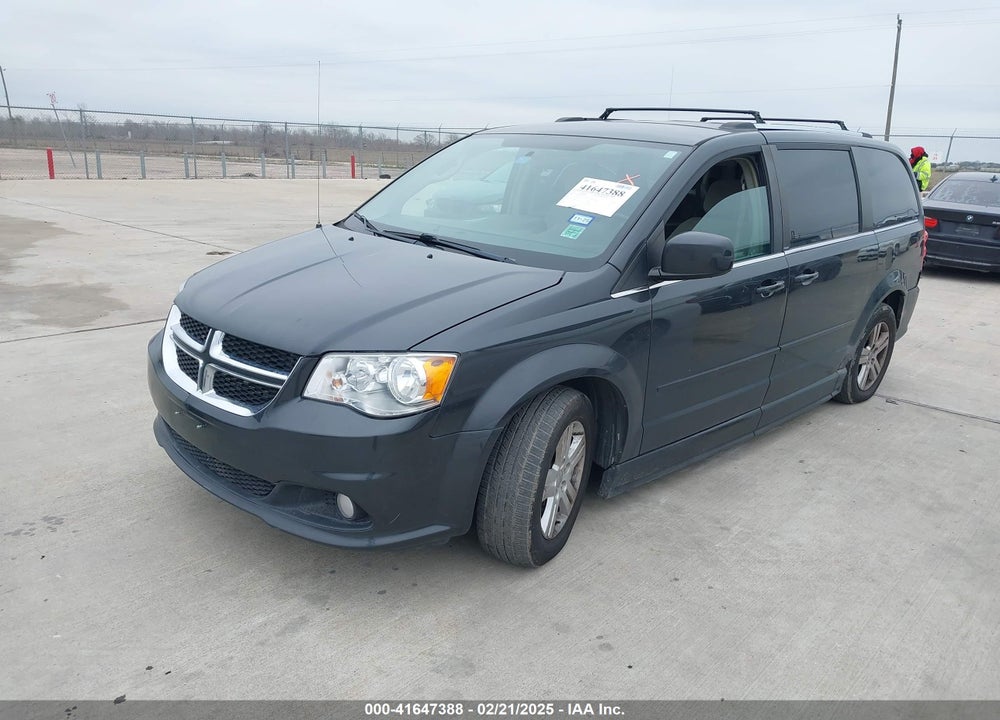2011 DODGE GRAND CARAVAN CREW VIN: 2D4RN5DG8BR628929