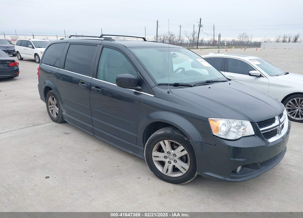2011 DODGE GRAND CARAVAN CREW VIN: 2D4RN5DG8BR628929