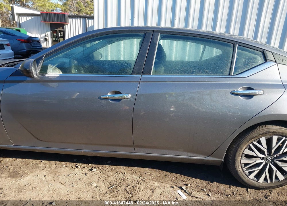2024 NISSAN ALTIMA SV FWD VIN: 1N4BL4DV1RN320902