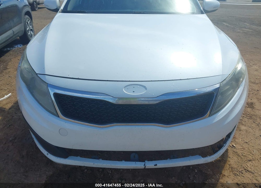2013 KIA OPTIMA VIN: KNAGM4A74D5324824