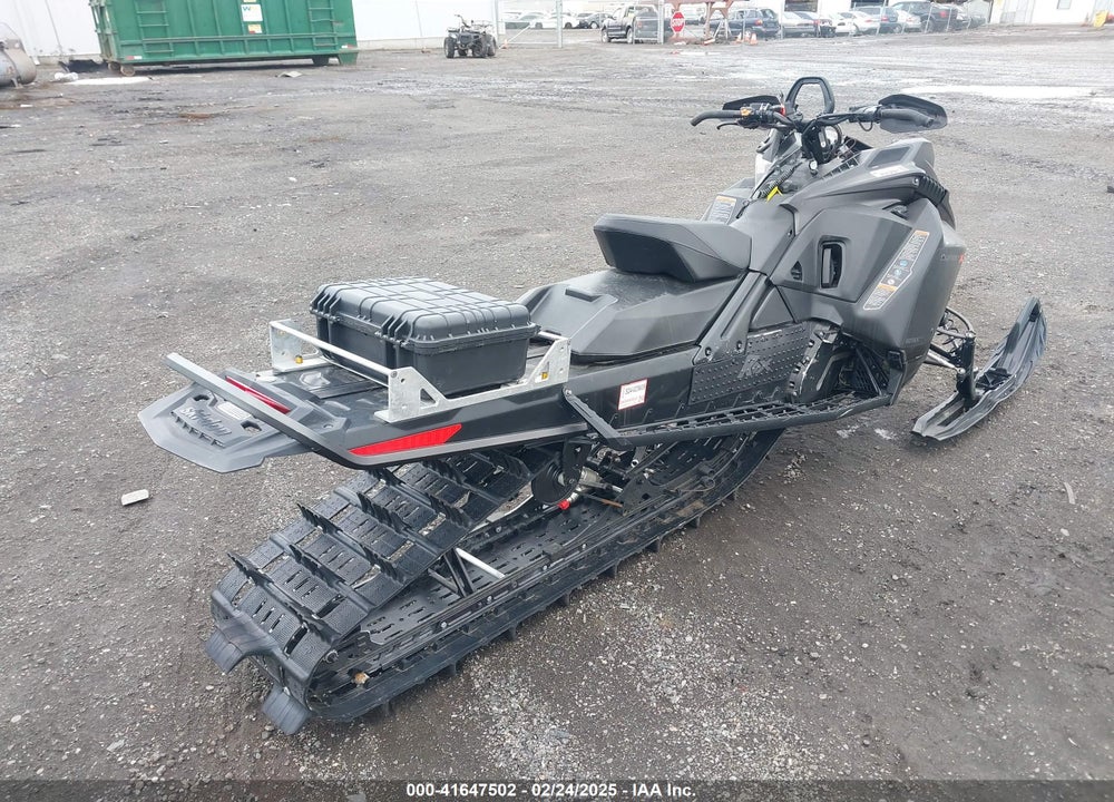 2022 SKI DOO SUMMIT X EXPERT 850 VIN: 2BPSTGNC4NV000017