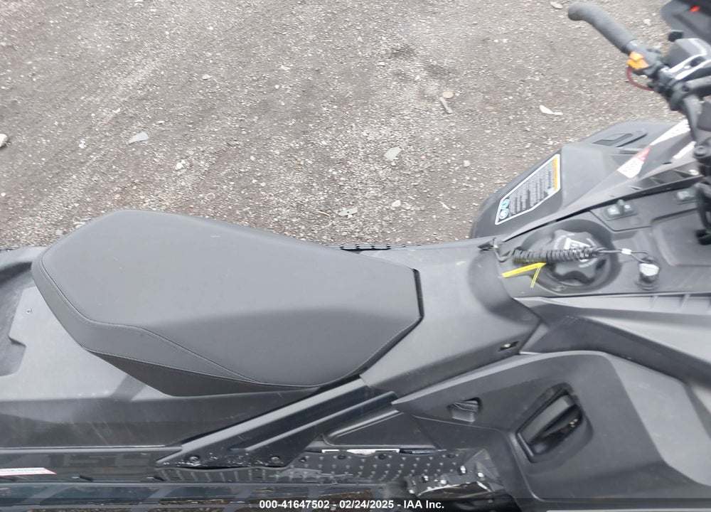2022 SKI DOO SUMMIT X EXPERT 850 VIN: 2BPSTGNC4NV000017