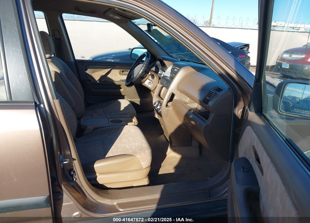 2003 HONDA CR-V LX VIN: JHLRD784X3C033539