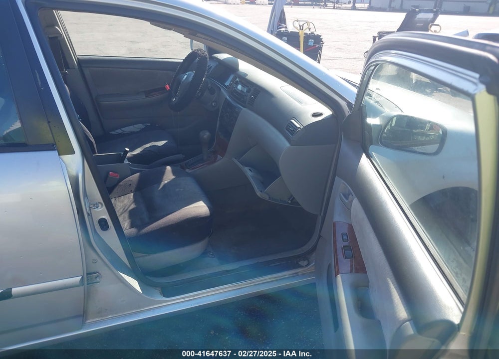 2006 TOYOTA COROLLA VIN: JTDBR32E060077579