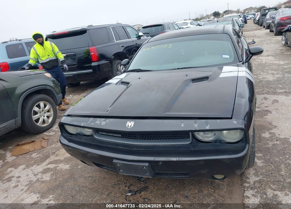 2009 DODGE CHALLENGER VIN: 2B3LJ44V09H542619