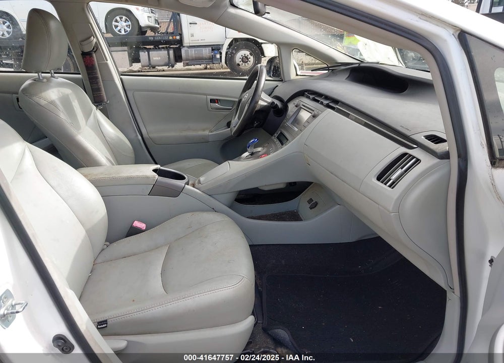 2013 TOYOTA PRIUS VIN: JTDKN3DU8D5565906