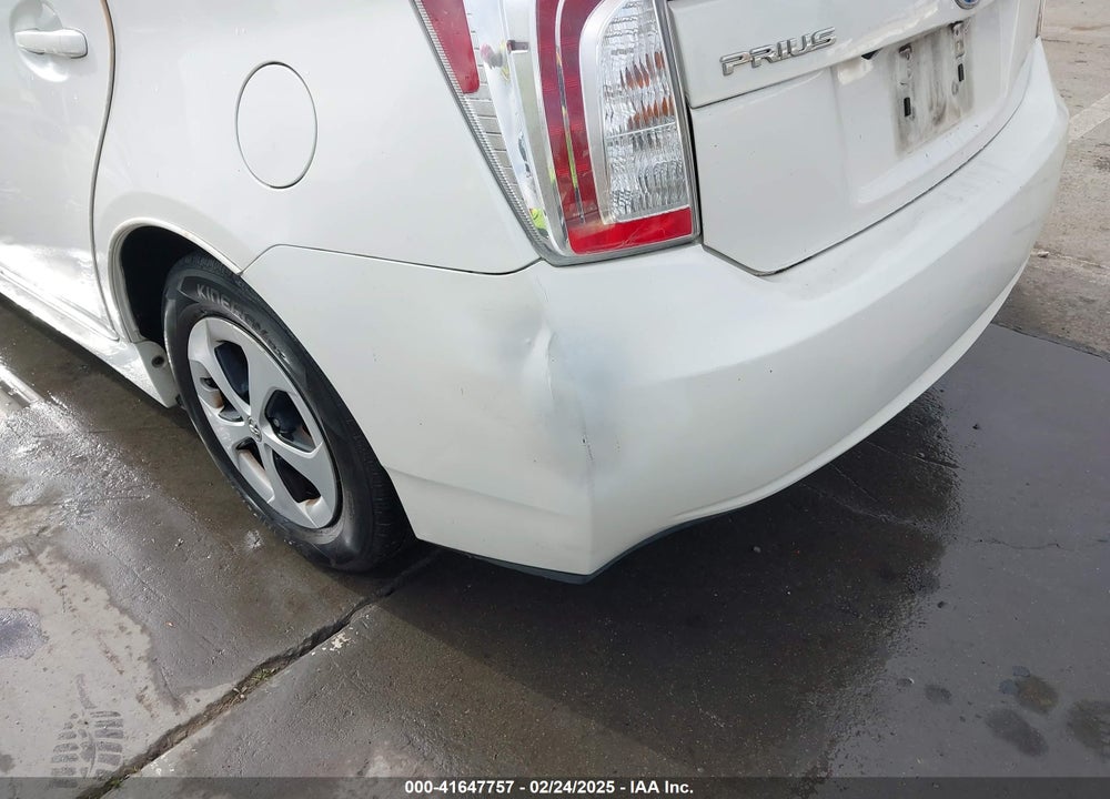 2013 TOYOTA PRIUS VIN: JTDKN3DU8D5565906