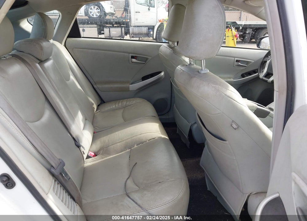 2013 TOYOTA PRIUS VIN: JTDKN3DU8D5565906