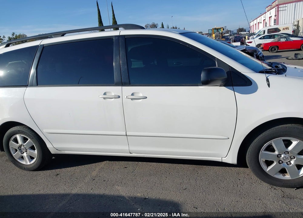 2007 TOYOTA SIENNA LE VIN: 5TDZK23C97S087987