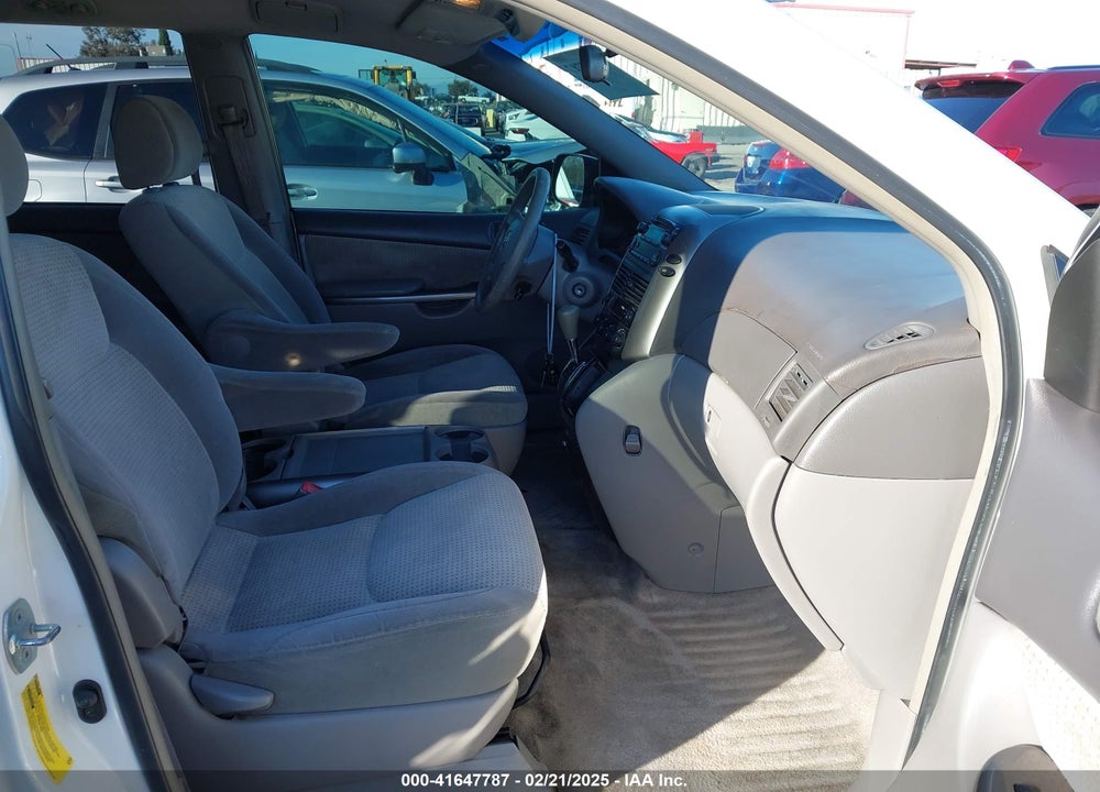 2007 TOYOTA SIENNA LE VIN: 5TDZK23C97S087987
