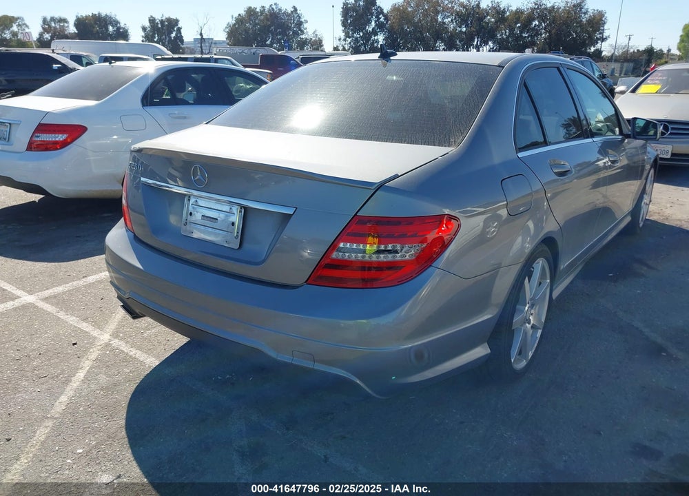 2013 MERCEDES-BENZ C VIN: WDDGF4HB7DA758529