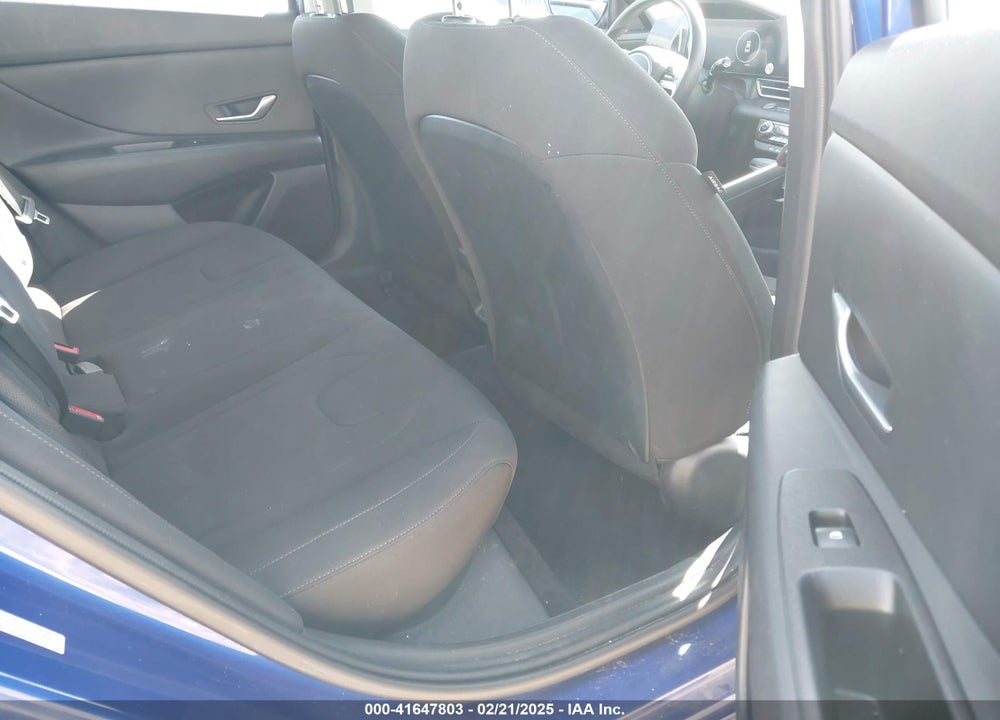 2024 HYUNDAI ELANTRA SEL VIN: KMHLM4DG9RU668803