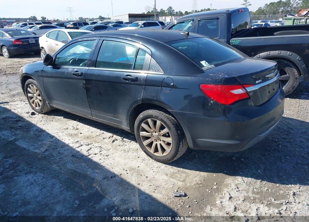 2011 CHRYSLER 200 VIN: 1C3BC1FB1BN606531