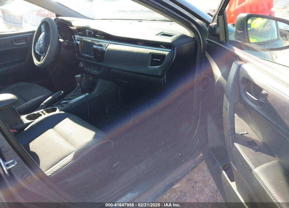 2015 TOYOTA COROLLA VIN: 2T1BURHE3FC384338