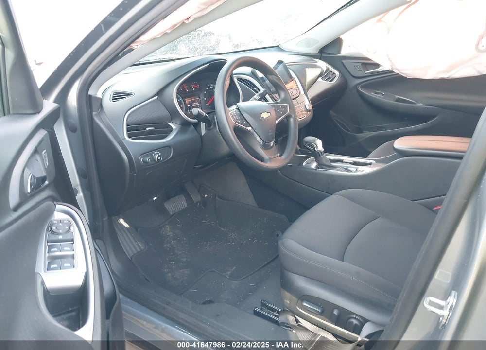 2024 CHEVROLET MALIBU VIN: 1G1ZD5ST1RF118013