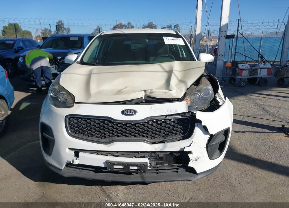 2019 KIA SPORTAGE LX VIN: KNDPM3ACXK7596080